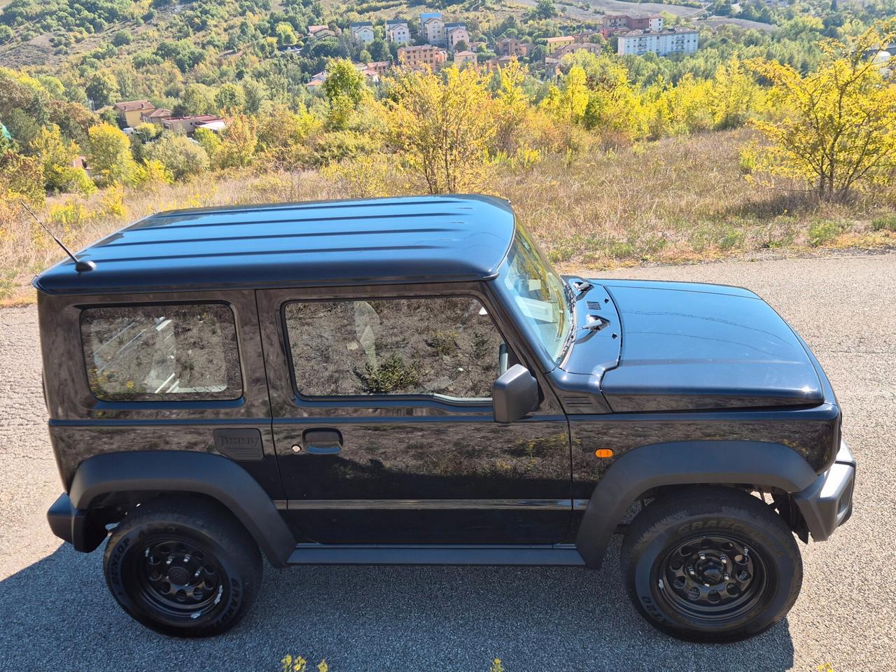 Suzuki Jimny 1.5 5MT PRO (N1)