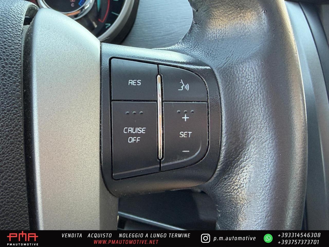 Mahindra XUV500 2.2 16V FWD W10