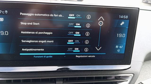 PEUGEOT 5008 *PROMO* BlueHDi 130 S&S Allure Pack