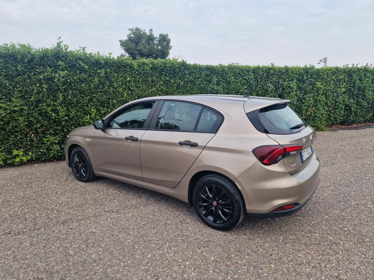 Fiat Tipo 1.4 5p 95cv Unipro