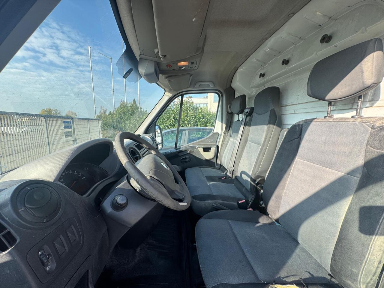 RENAULT Master prezzo + iva 22% T35 2.3 dci 125cv L2H2 E5