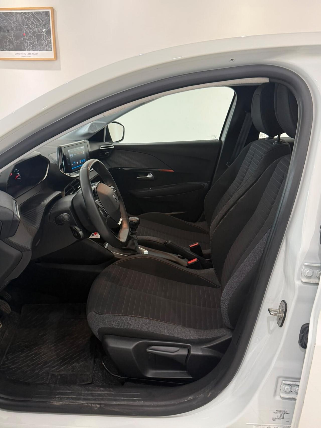 Peugeot 208 1.5 100CV ANNO 2023 60.000 KM