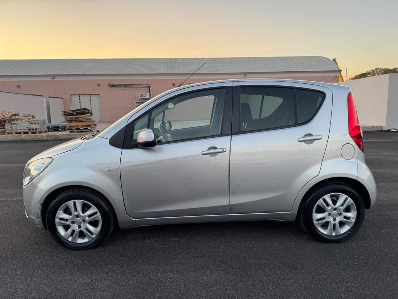Opel Agila 1.2 16V 94CV Enjoy