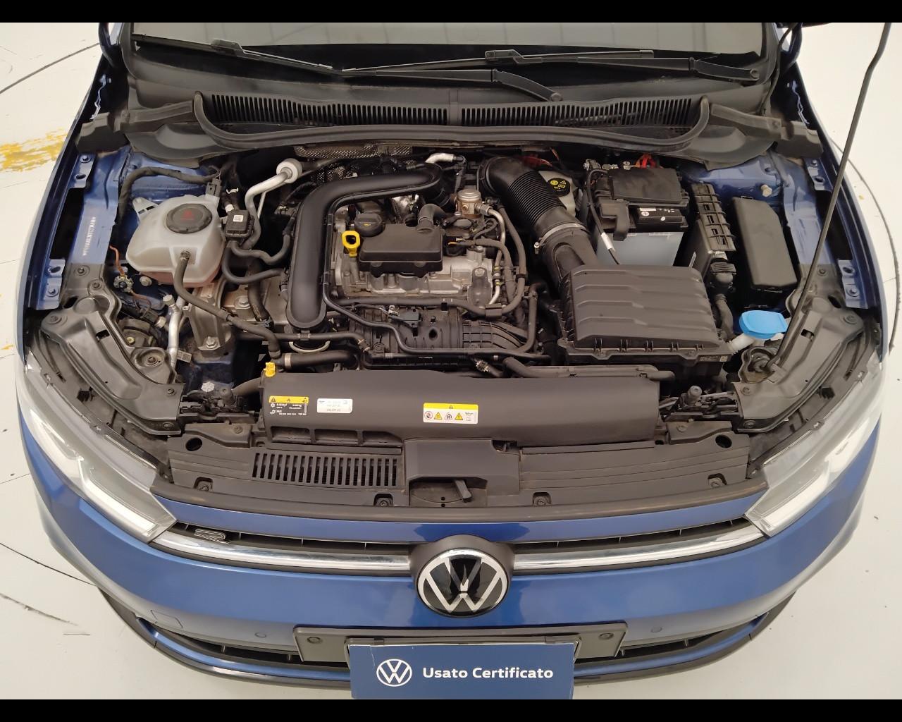 VOLKSWAGEN Polo VI 2022 - Polo 1.0 tsi R-Line 95cv