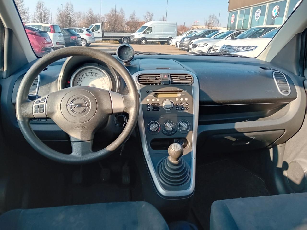 Opel Agila 1.0 12v 68cv OK NEOPATENTATI