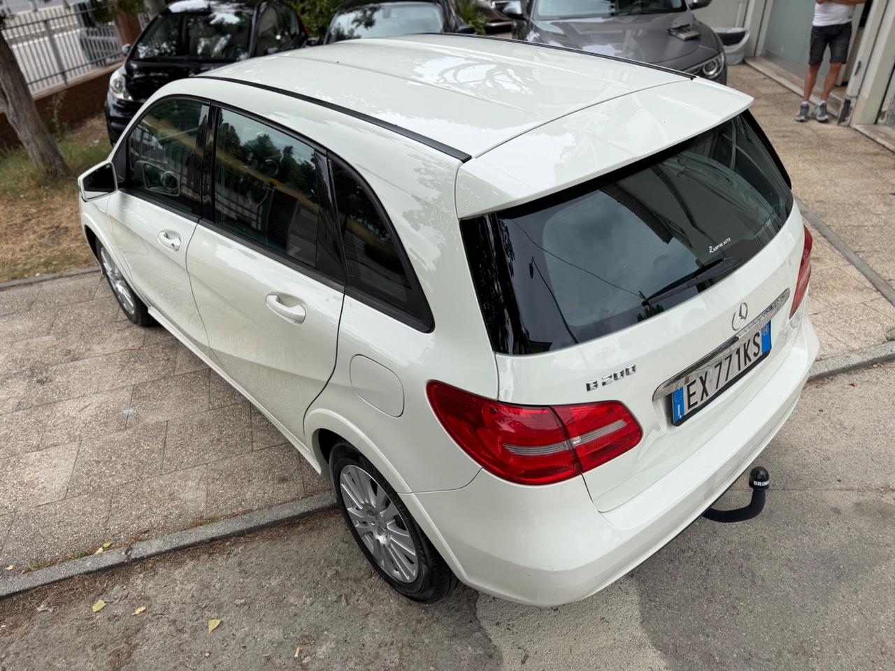Mercedes-benz B 200 NGD Executive Gancio Traino