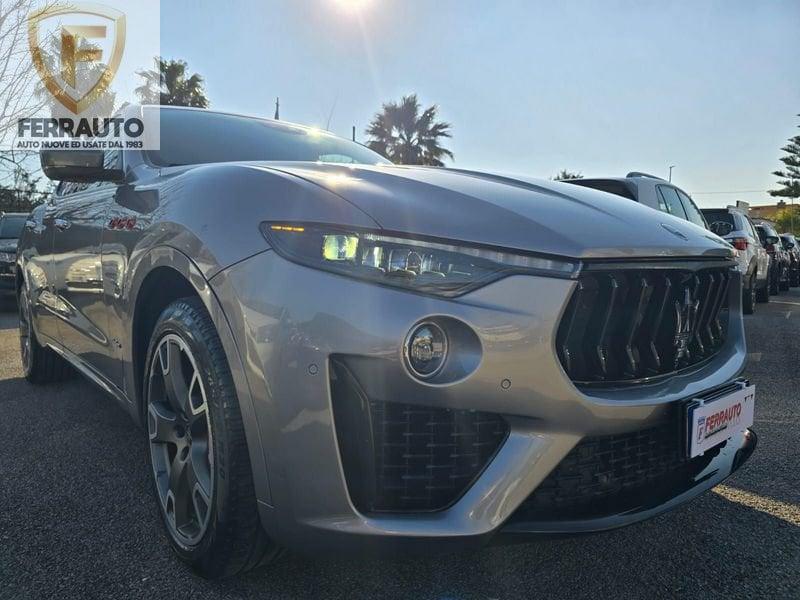 MASERATI LEVANTE V6 350 CV AWD Modena Italiana