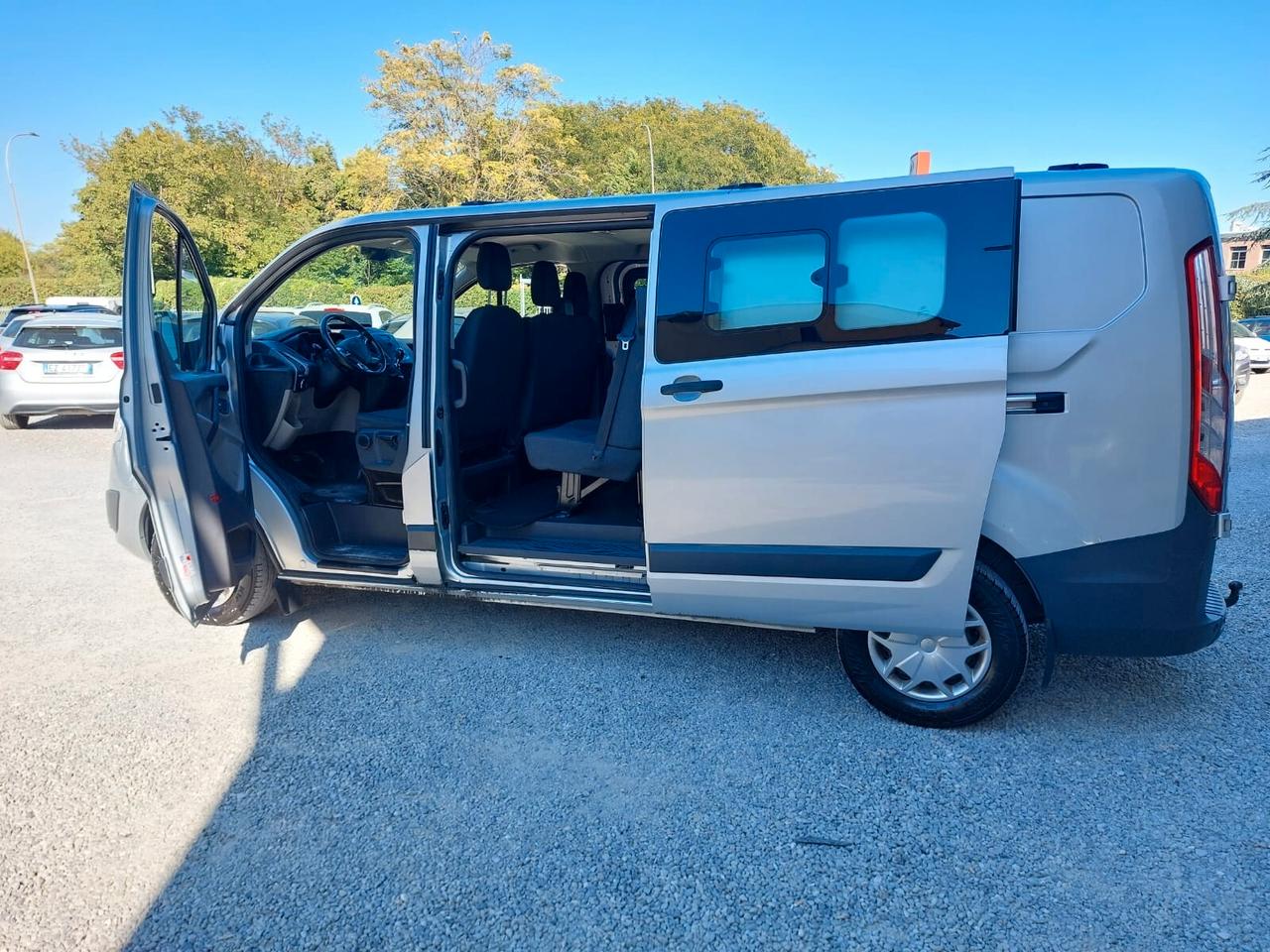 Ford CUSTOM AUTOCARRO 6 POSTI GANCIO TRAINO EURO 6B