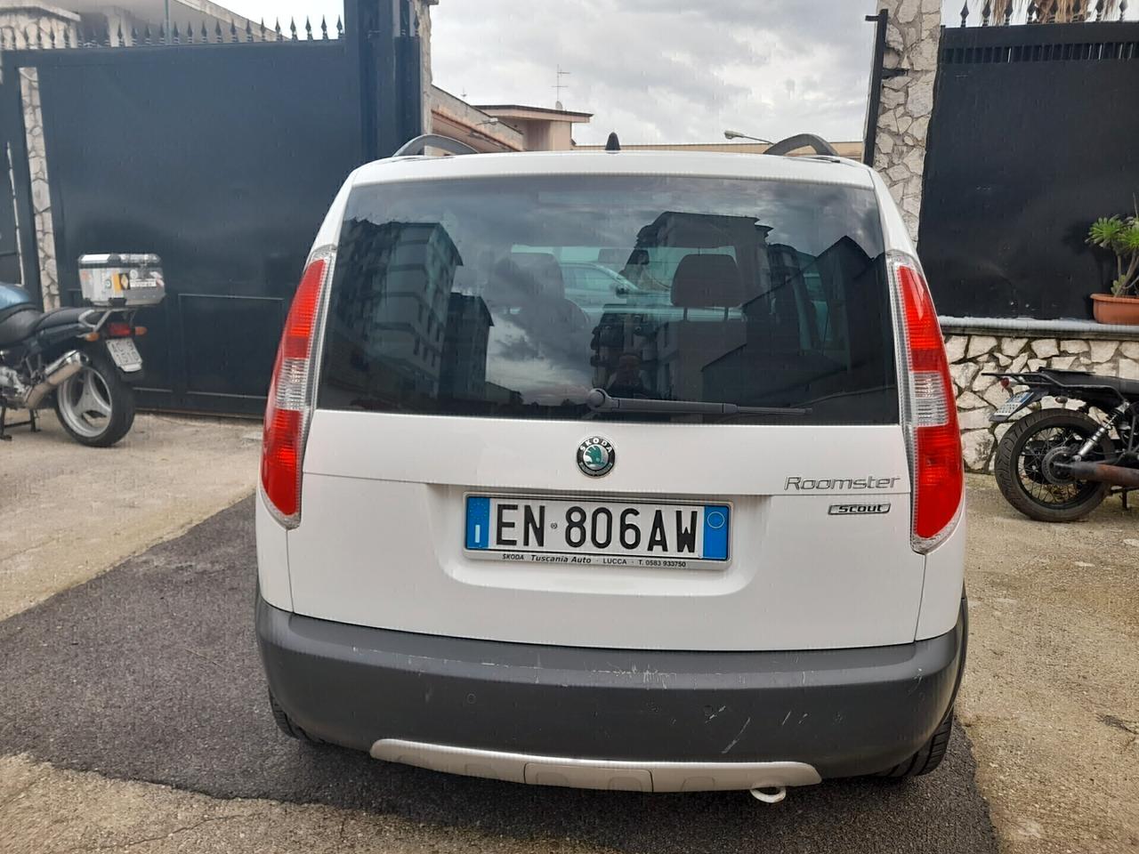 Skoda Roomster 1.2 TSI 86CV Scout