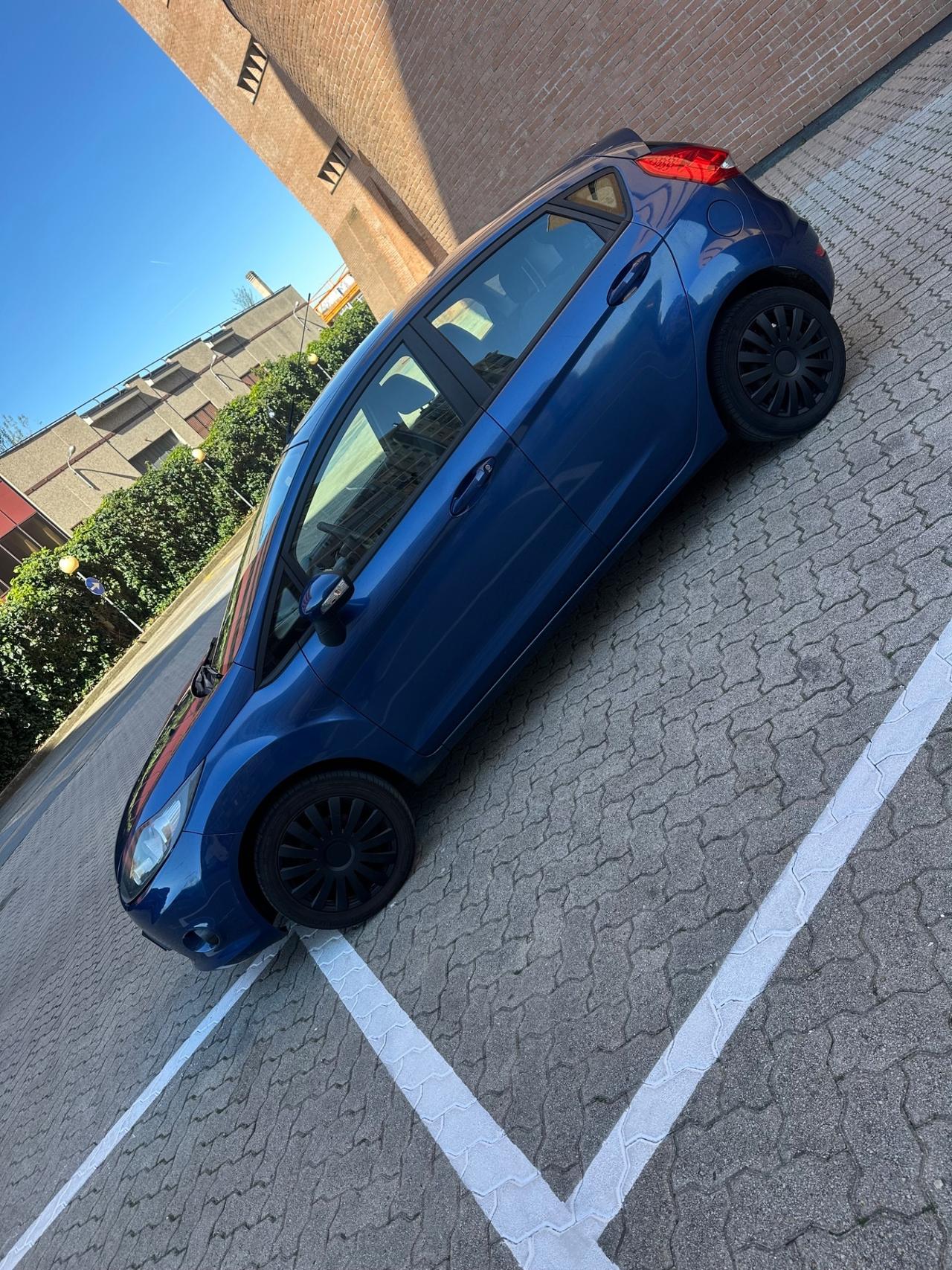 Ford Fiesta 1.2 82 CV 5 porte Titanium