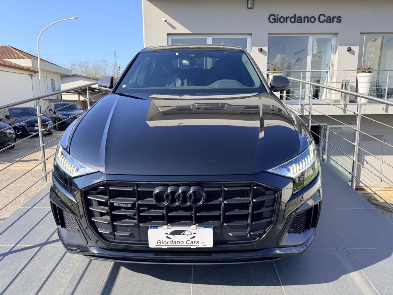 Audi Q8 50 TDI 286 CV quattro s-line plus cerchi 23