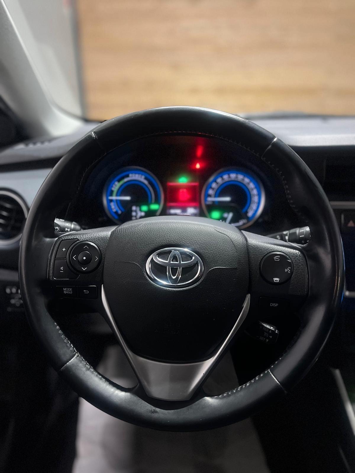 Toyota Auris 1.8 Hybrid Active Plus