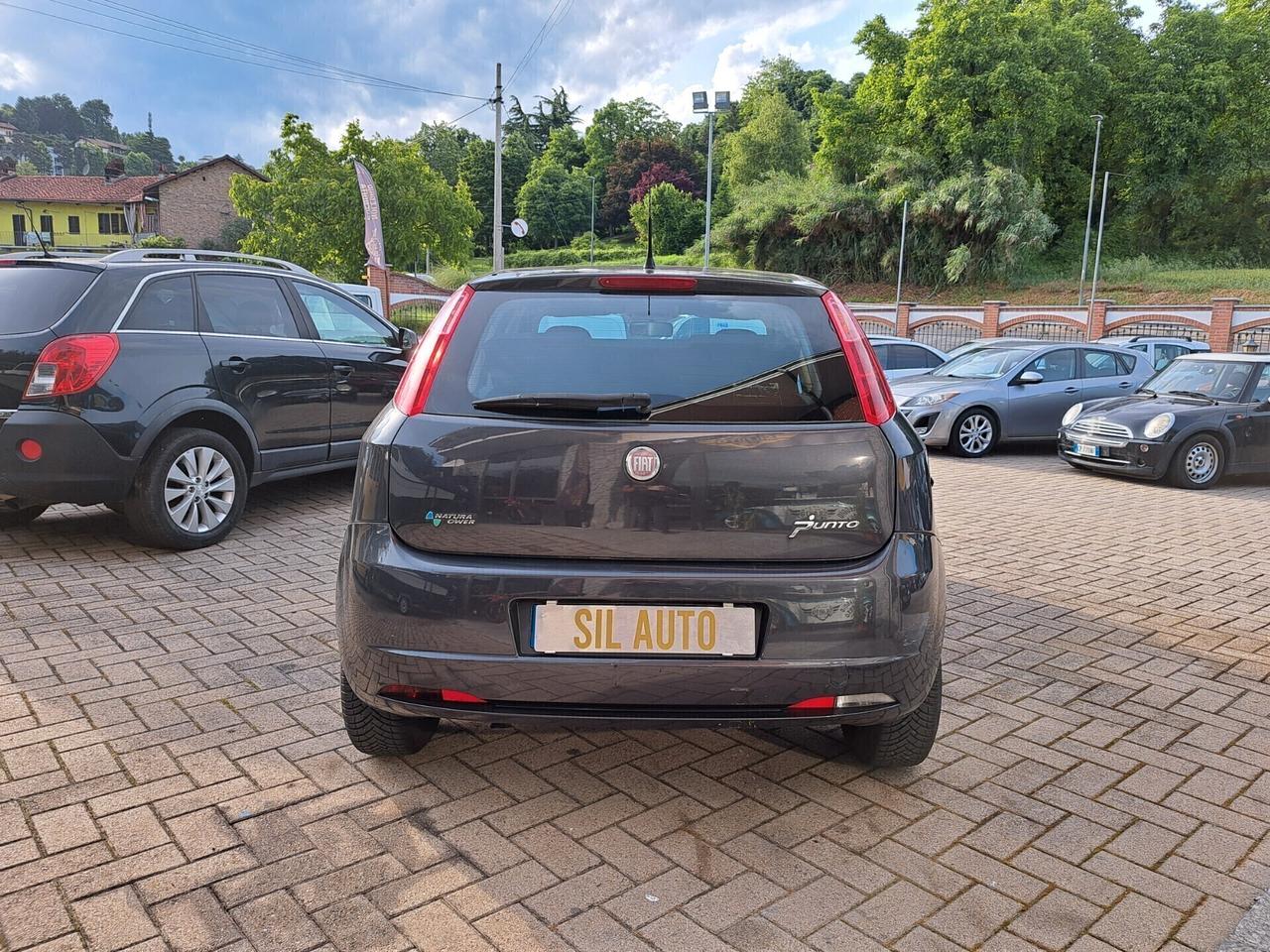Fiat Grande Punto 1.4 EURO 5/METANO valido FINO 07/2025