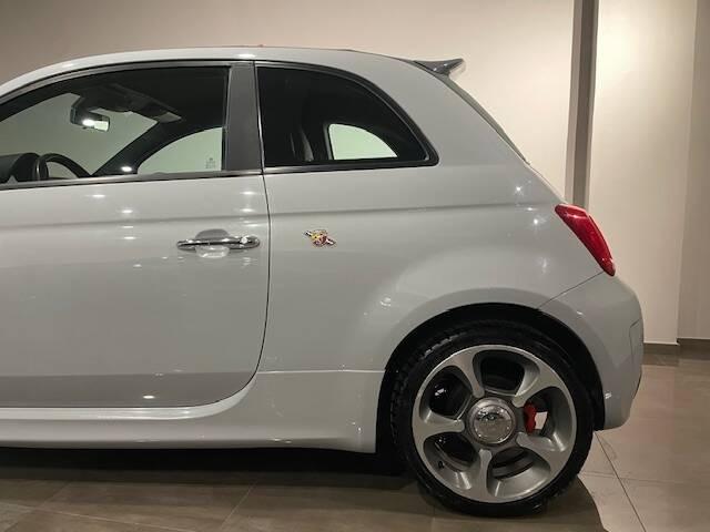 Abarth 500C C 1.4 16v t. t-jet bicol. 140cv MTA