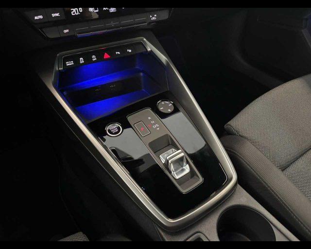 AUDI A3 Sedan 35 TDI S tronic S line edition