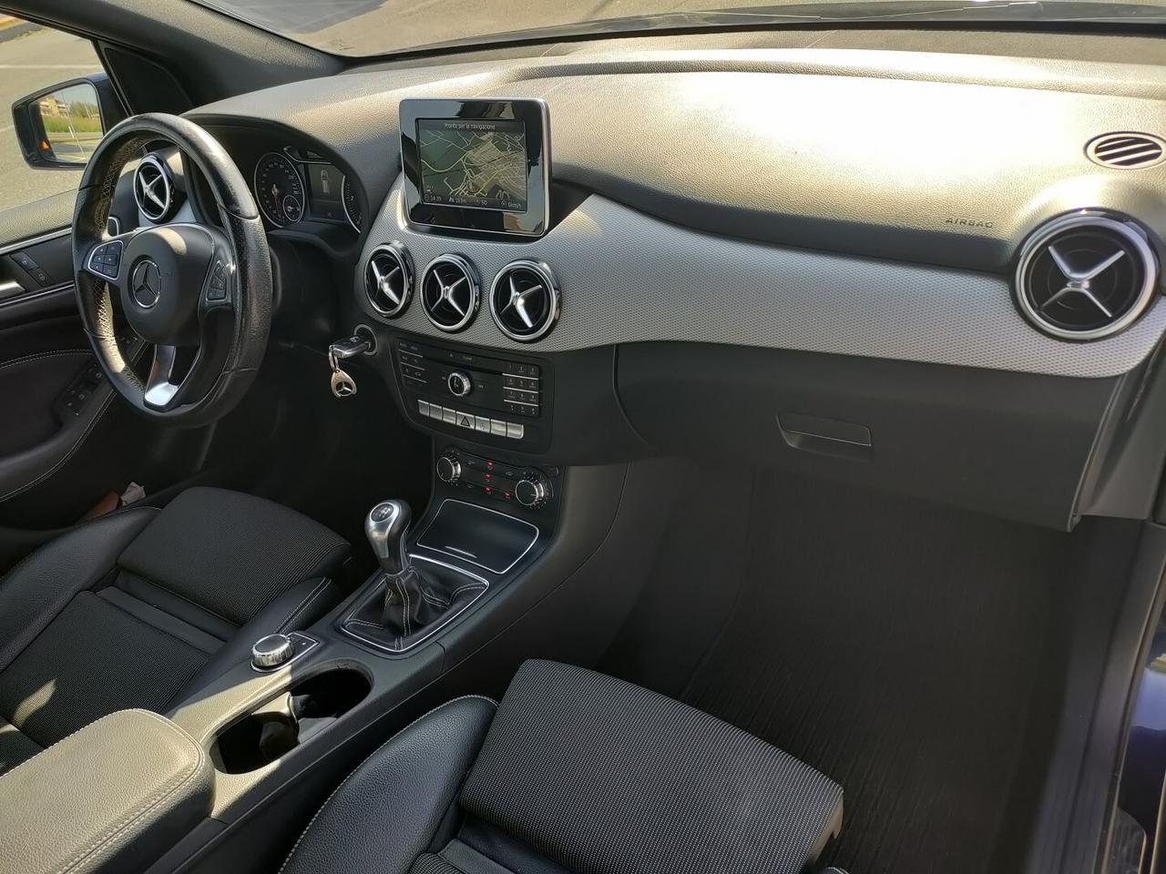 MERCEDES BENZ Classe B 180d Sport