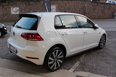 Volkswagen Golf GTE 150 CV