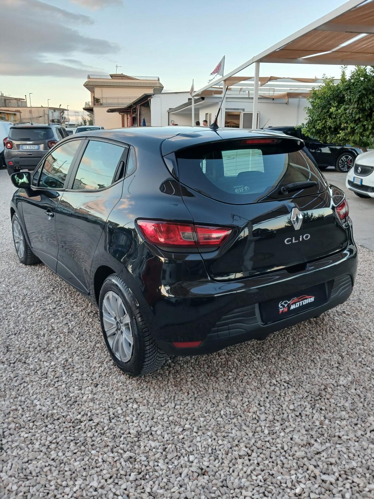 Renault Clio 1.2 75CV 5 porte Live