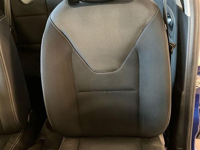 RENAULT Clio 0.9 tce Moschino Life 90cv