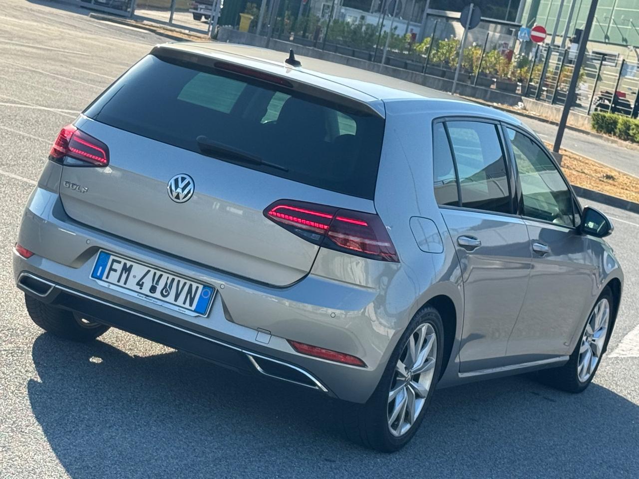 VOLKSWAGEN GOLF 2.0 TDI 150CV PRONTA CONSEGNA