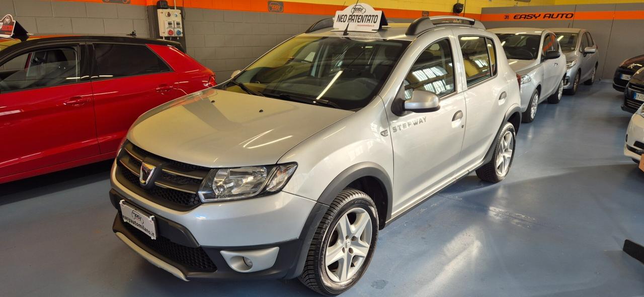 Dacia Sandero Stepway 900 TCe 12V 90CV Prestige