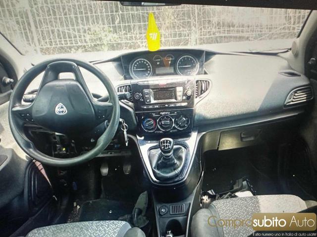 LANCIA Ypsilon 1.0 FireFly NON MARCIANTE