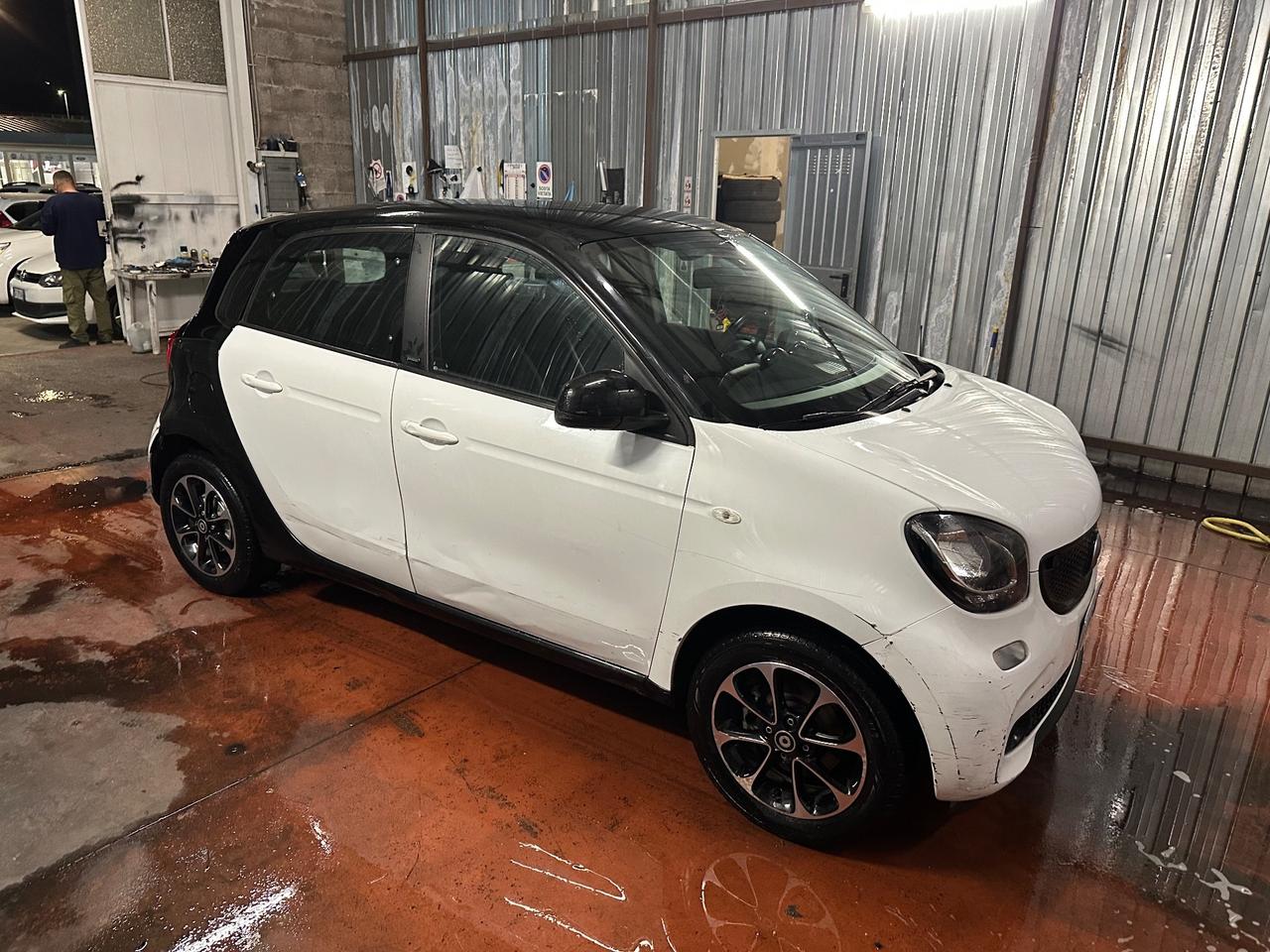 Smart ForFour 70 1.0 Passion km originali