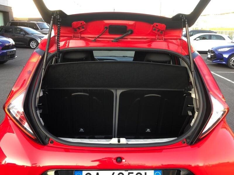 Toyota Aygo 1.0 VVT-i x-play