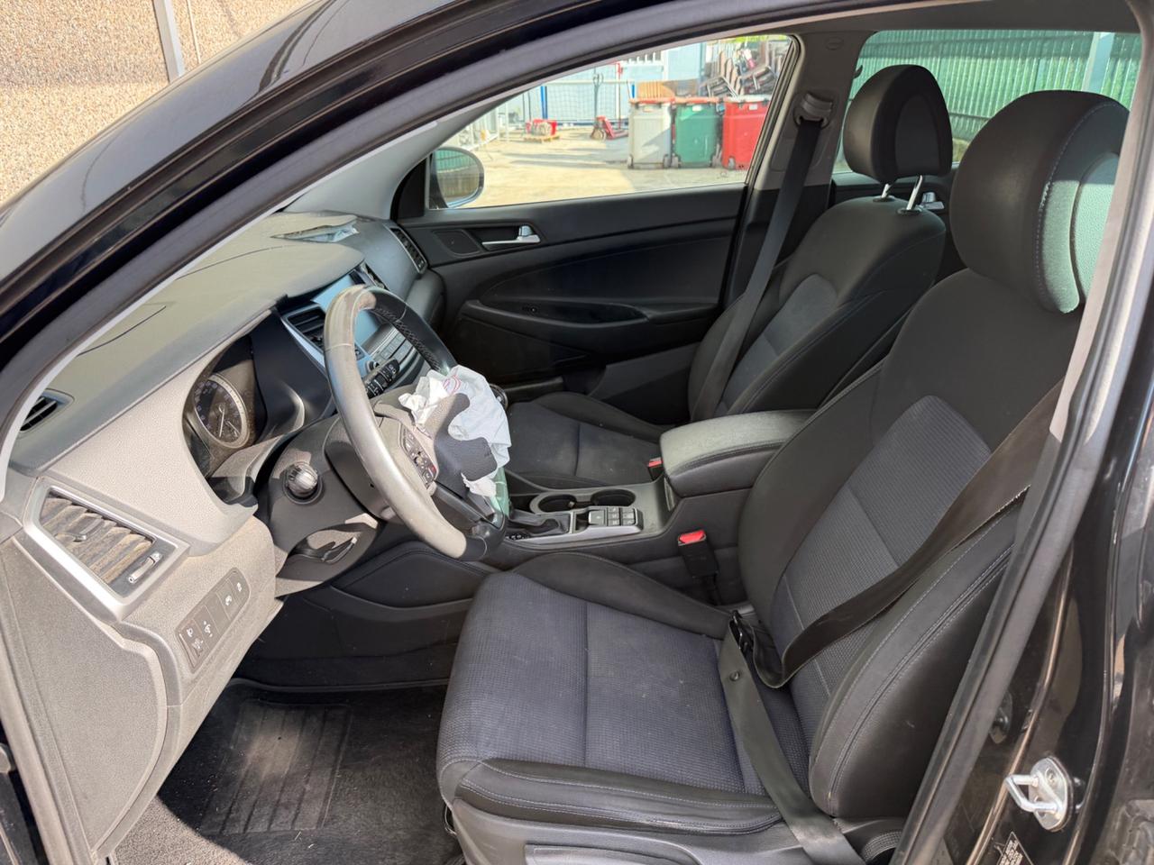 HYUNDAI TUCSON 2018 1.7 CRDi AUTOMATICO INCIDENTATO