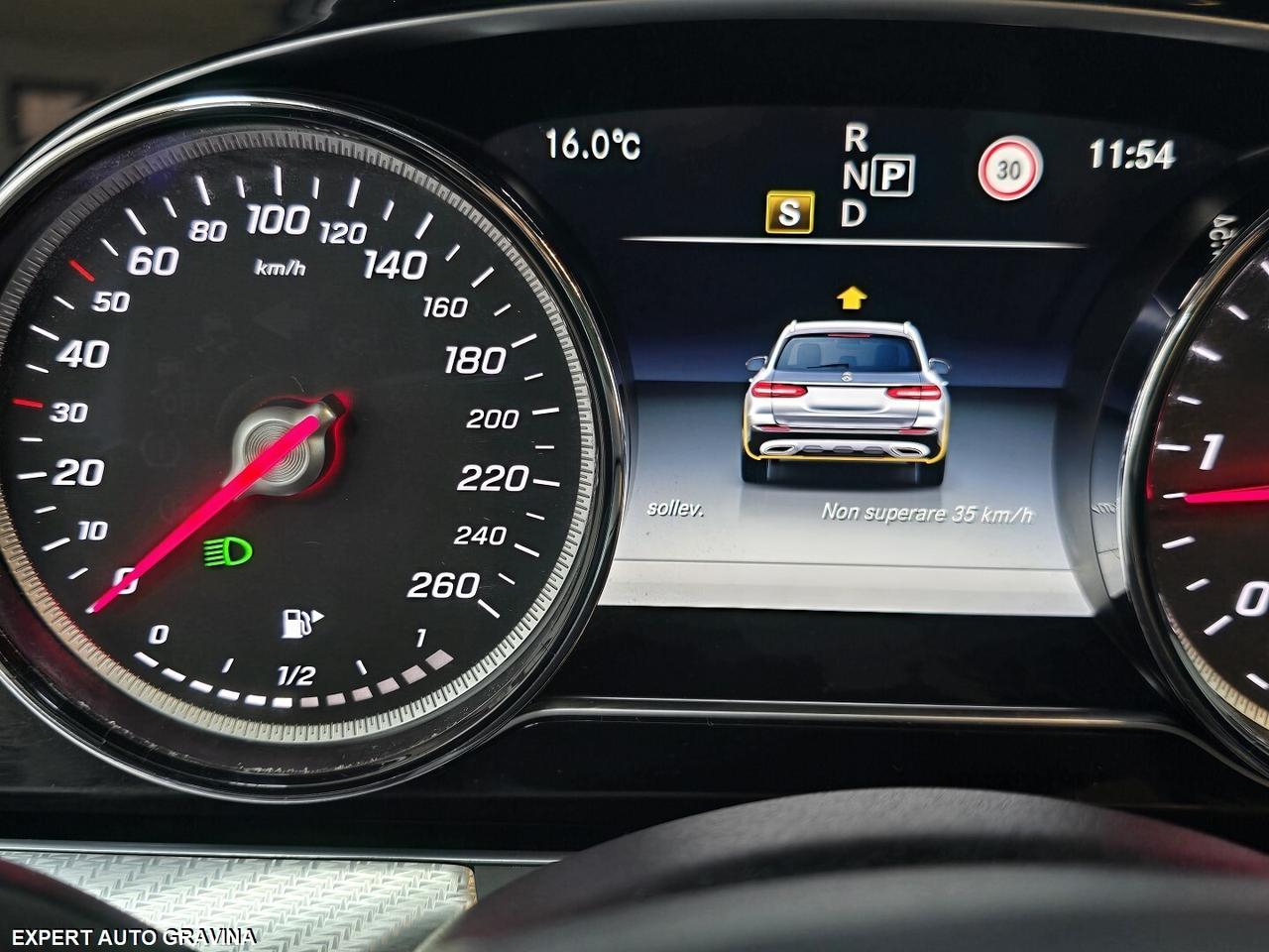 MERCEDES E220 ALL TERRAIN SPORT PREMIUM 4 MATIC