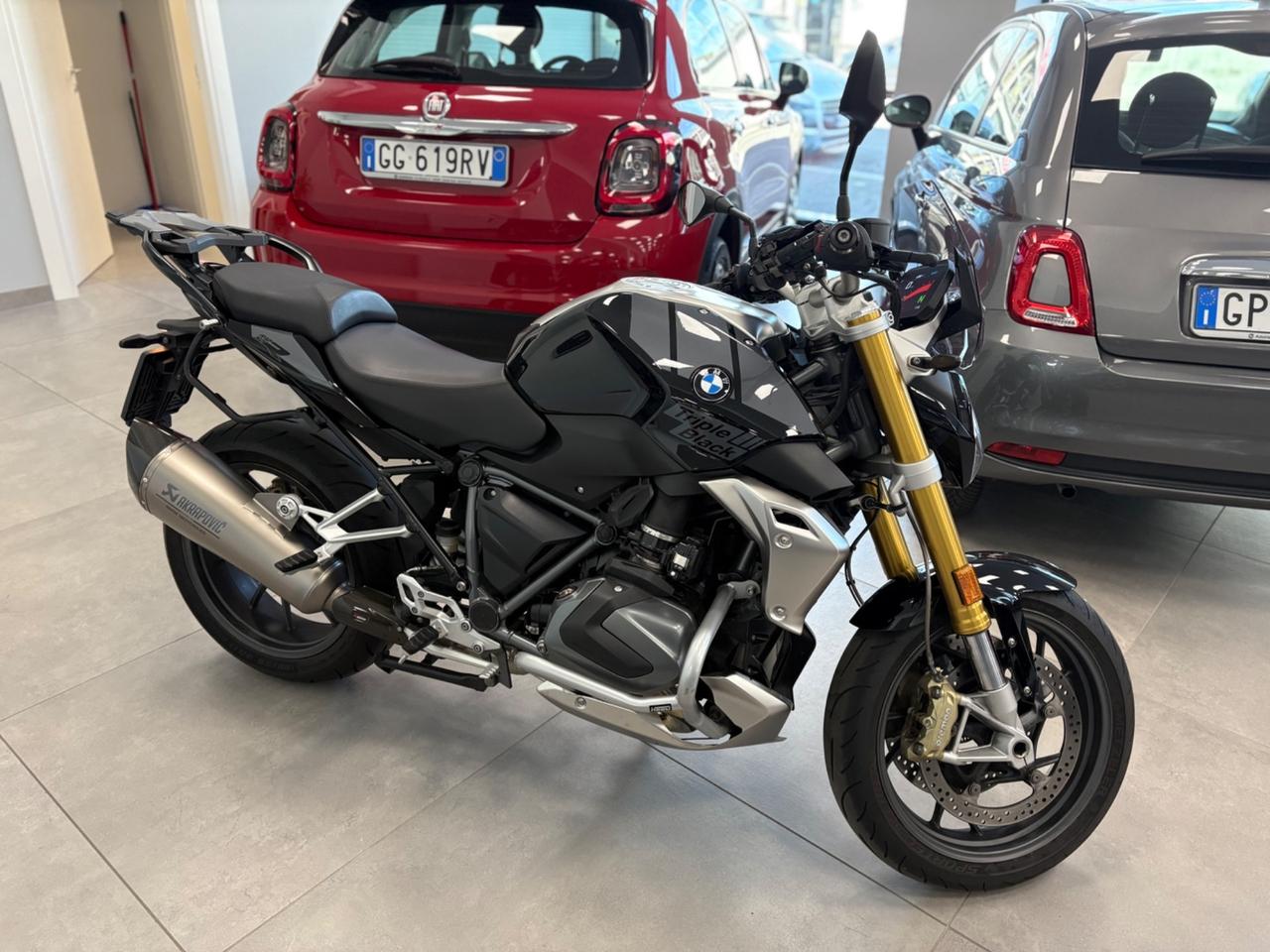 Bmw R 1250 Triple Black 2023 km 15000 AKRAPOVIC