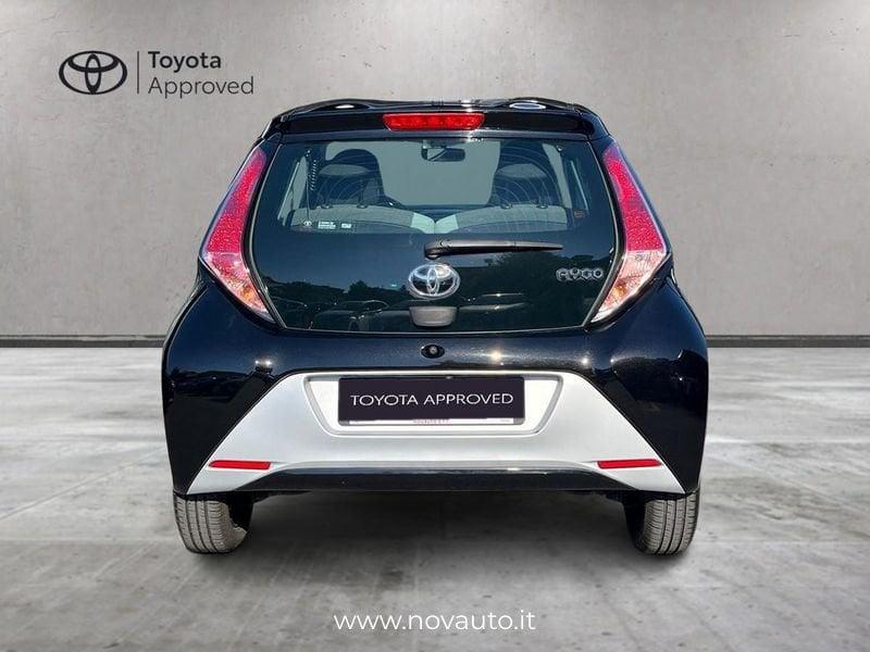 Toyota Aygo 1.0 VVT-i x-play
