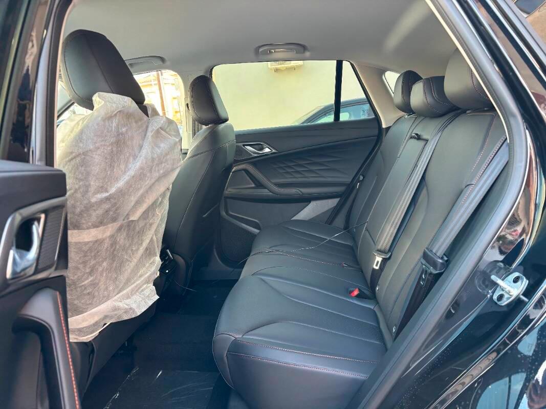 Mg HS 1.5 Hybrid+ Luxury 224CV