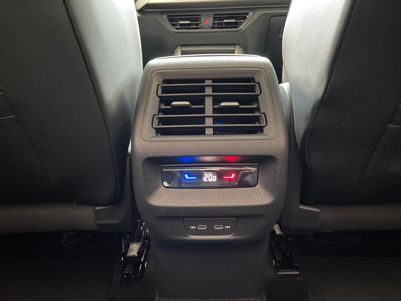 Volkswagen Tiguan 2.0 TDI 150 CV DSG Elegance