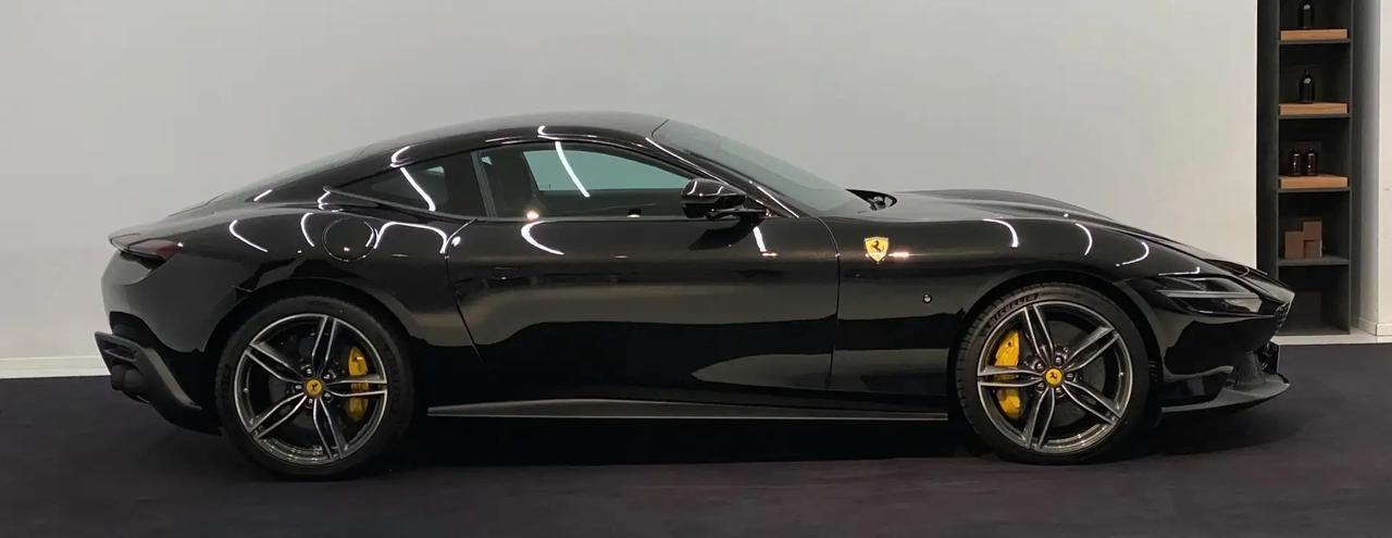 Ferrari Roma coupè NUOVA