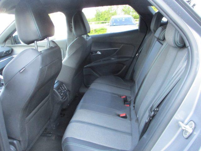 PEUGEOT 3008 PureTech Turbo 130 S&S Allure Pack