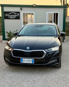 Skoda Octavia 2.0 TDI SCR 150 CV DSG Wagon Executive IVA ESPOSTA