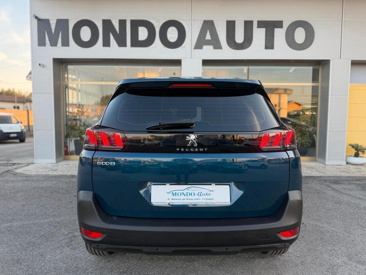 Peugeot 5008 BlueHDi 130 S&S EAT8 Allure
