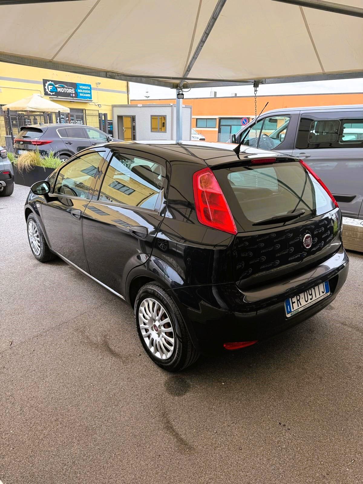 Fiat Punto 1.2 FIRE 5 porte - UNICO PROPRIETARIO