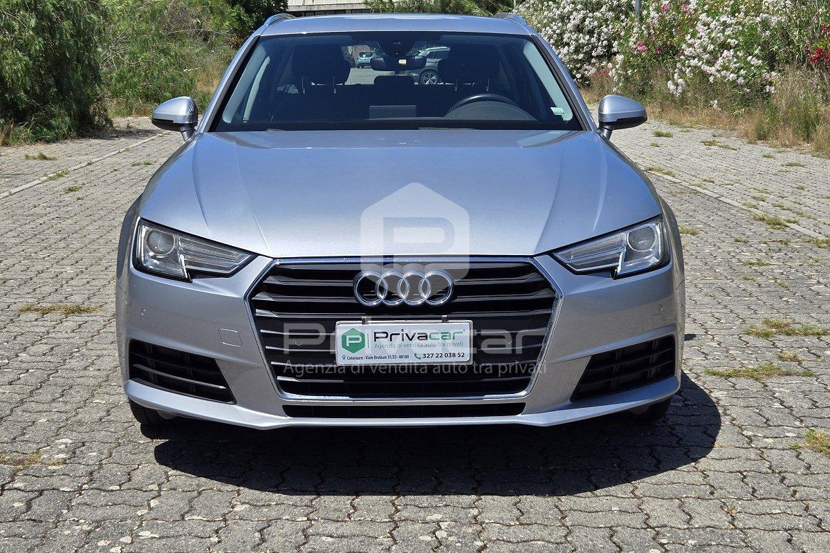 AUDI A4 Avant 35 TDI S tronic Business
