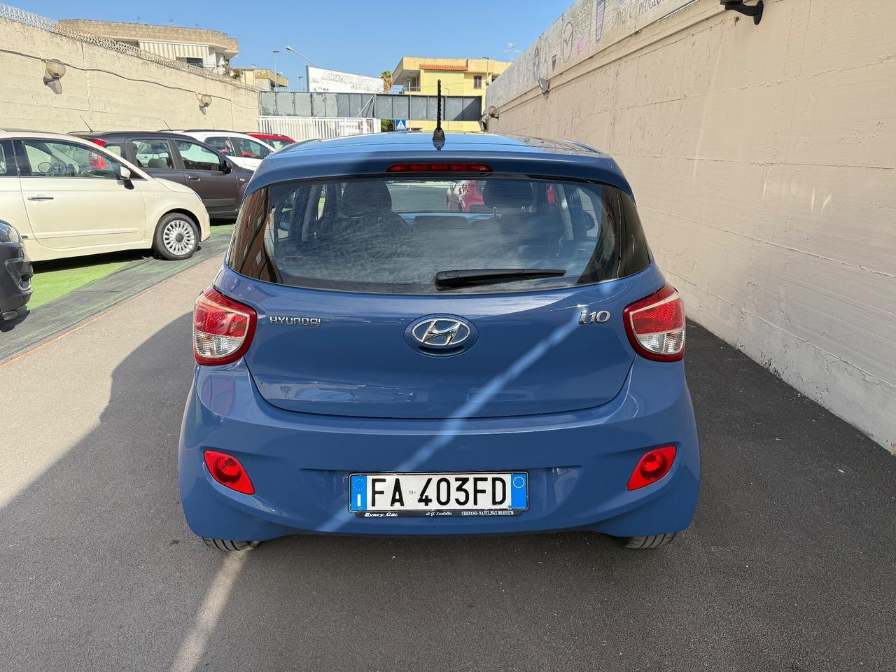 Hyundai i10 1.0GPL “CASA MADRE” - 2015