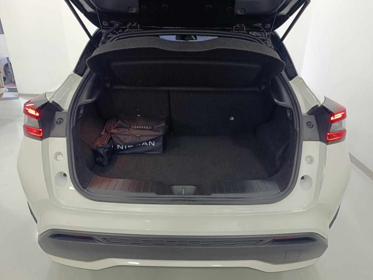 Nissan Juke 1.6 HEV Premiere Edition