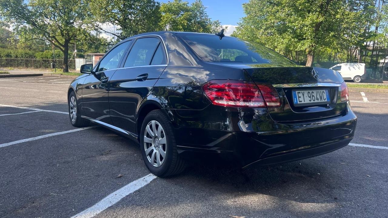 Mercedes-benz E 200 BlueTEC Premium