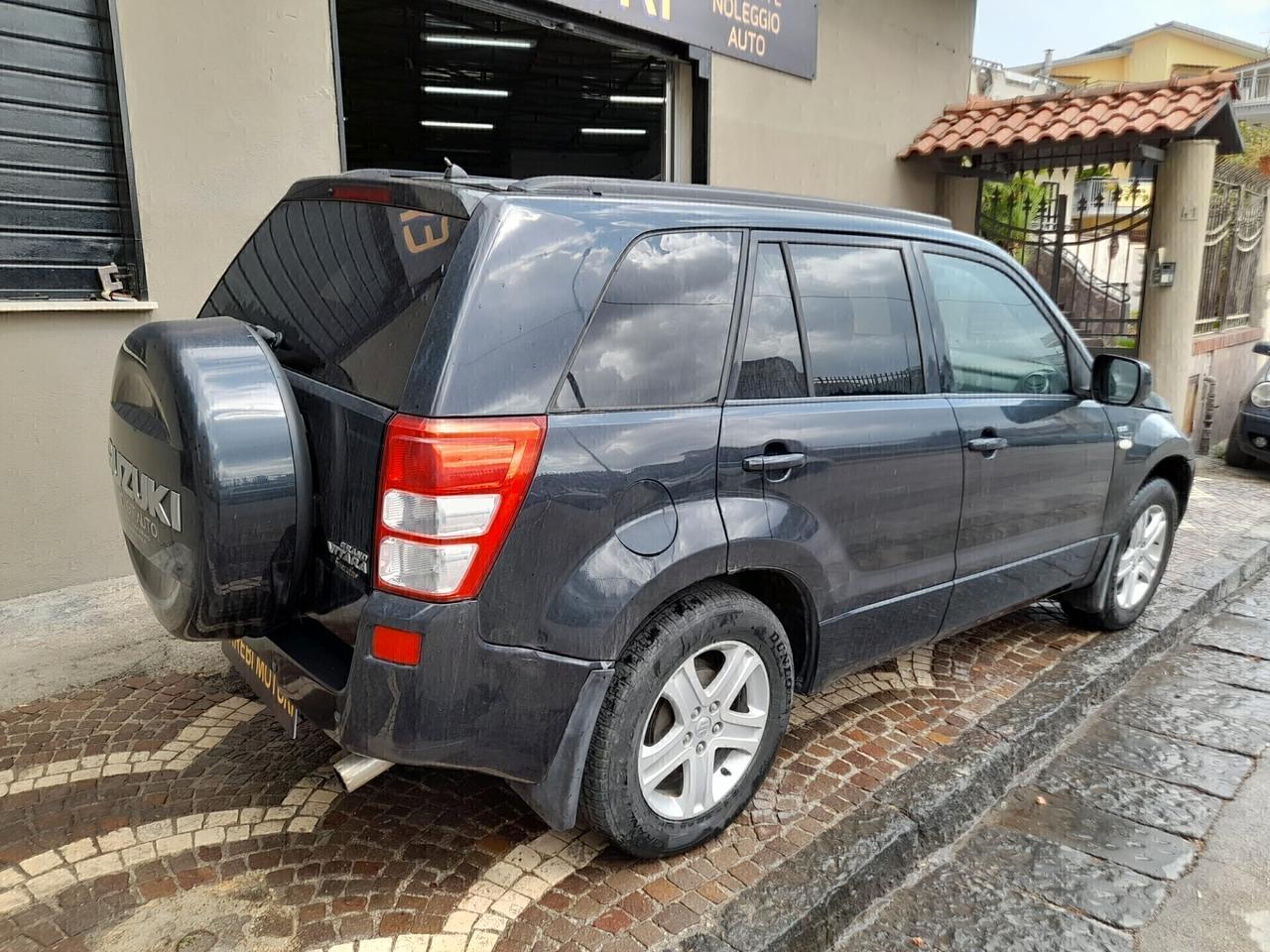 Suzuki Grand Vitara 4X4