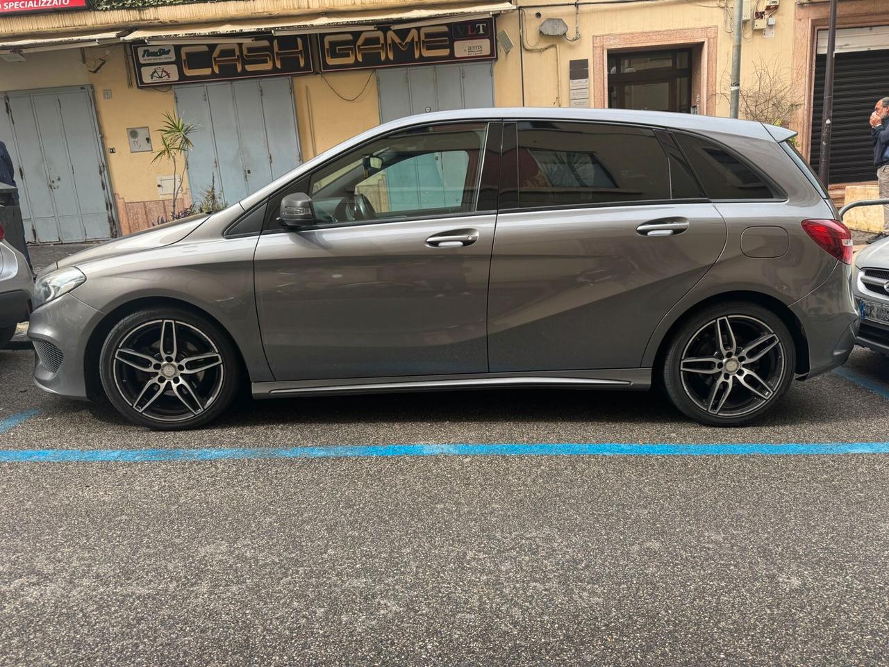 Mercedes-benz B 200 d Automatic Sport