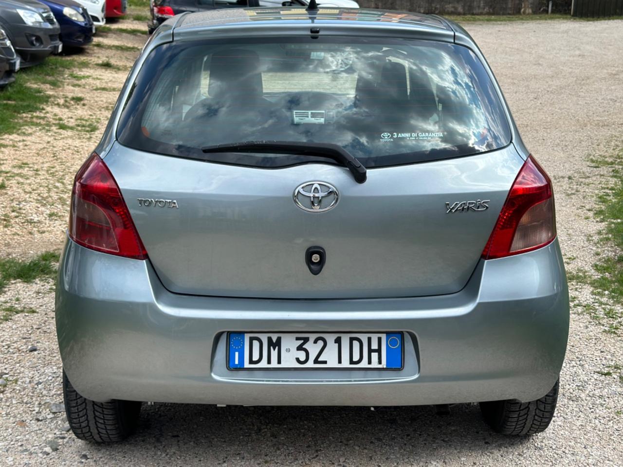 Toyota Yaris 1.3 5P AUTOMATICA SOL NEOPAT KMCERT GARANZ
