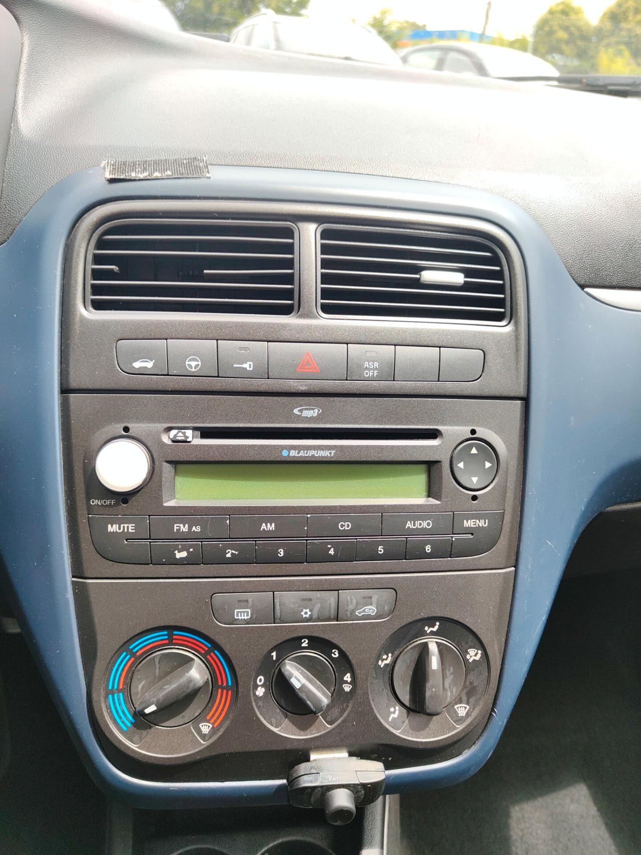 Fiat Grande Punto 1.3 MJT 75 CV 5 porte Dynamic
