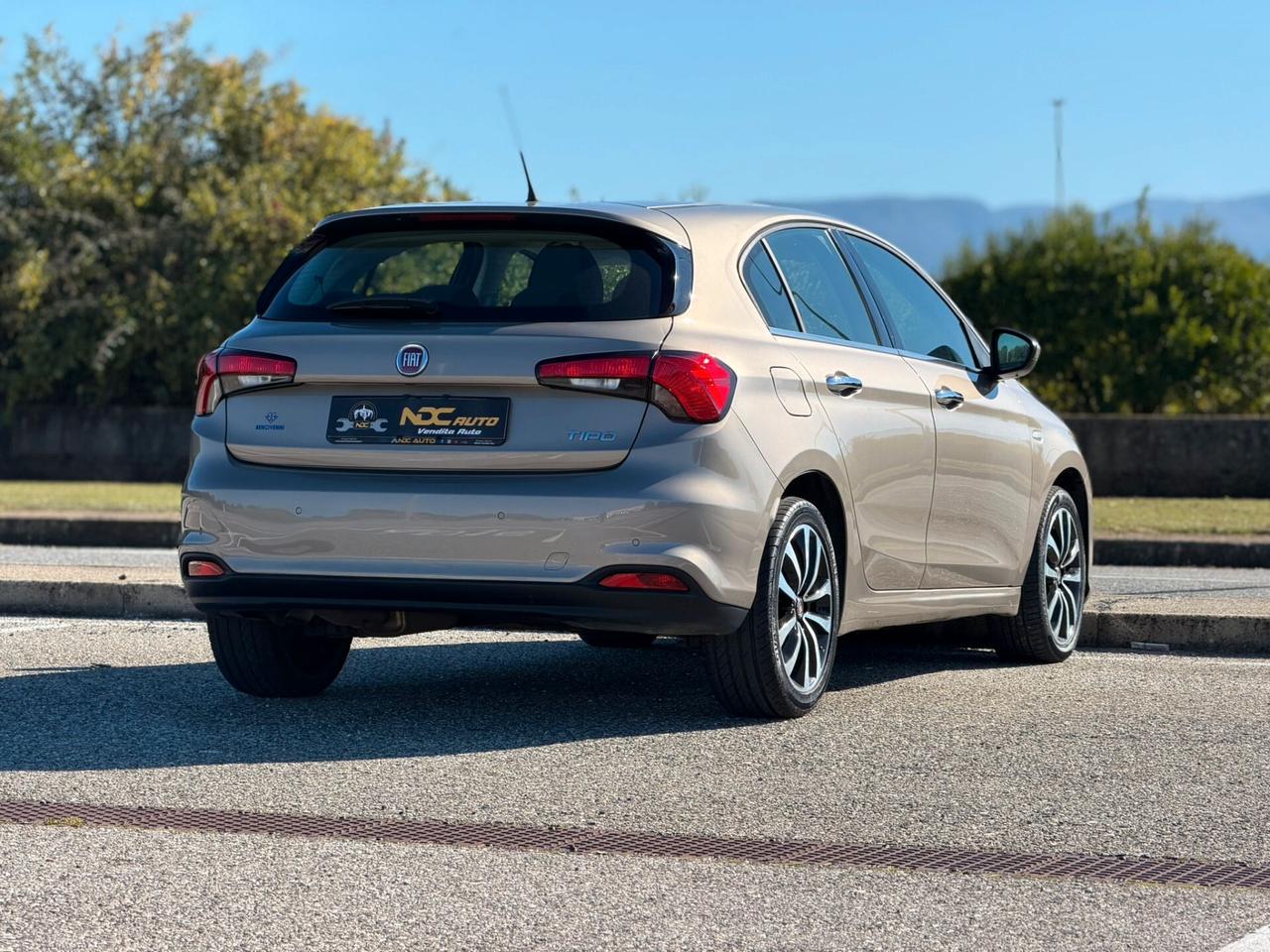 Fiat Tipo 1.6 Mjt S&S 5 porte Lounge