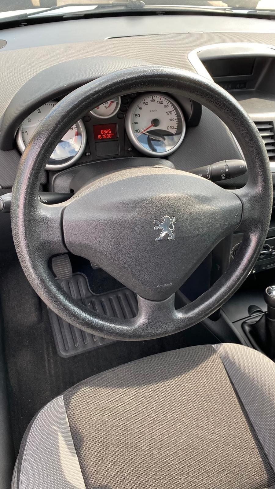 Peugeot 207 1.360 8V 80CV 5p GPL