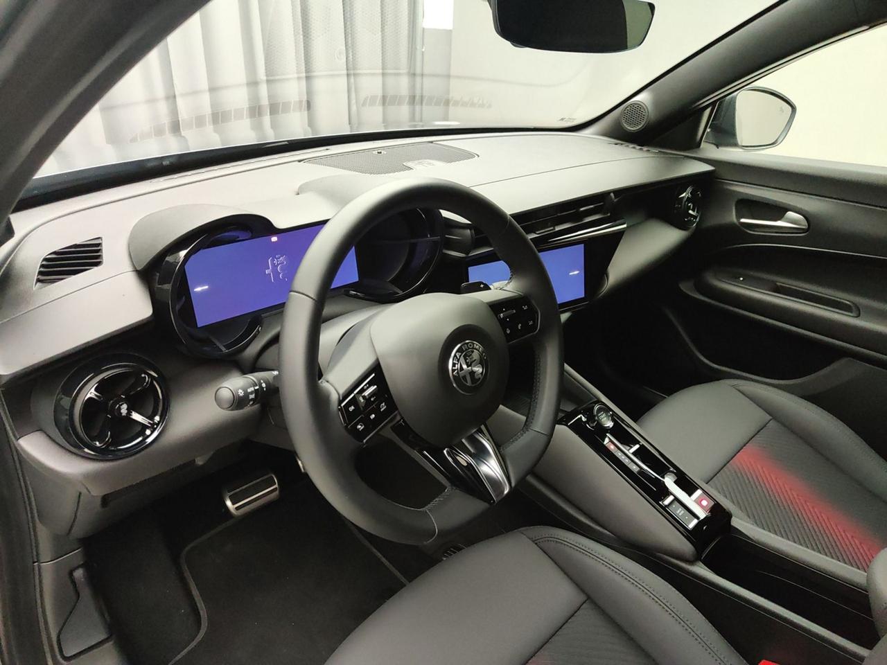 ALFA ROMEO Junior 1.2 HYBRID 145CV EDCT6 Q4